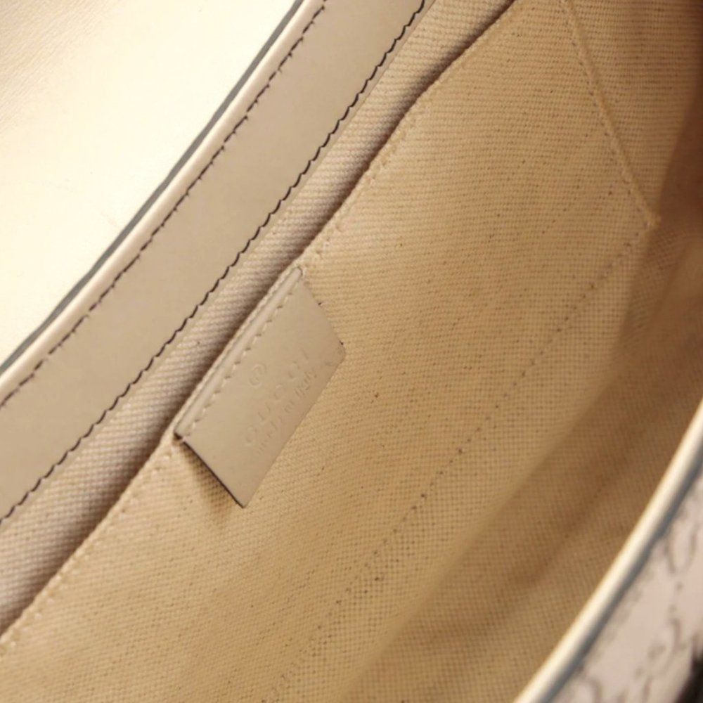 Authentic Gucci Emily Chain Flap Bag Medium in Guccissima Leather - Picture 8 of 12